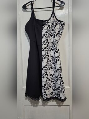 Black & White Skull-Print Mini Dress Hot Topic Plus 2x